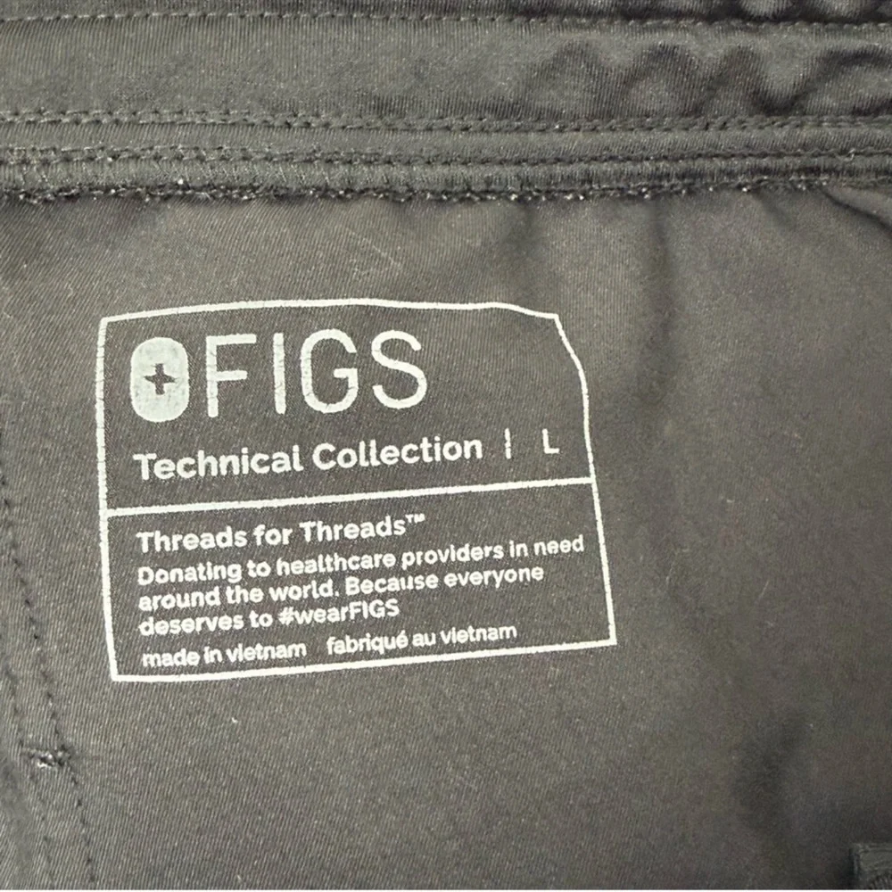 FIGS Zamora Jogger Scrub Pants – Bundle of 8 pairs, all in black, size Large. - Picture 5 of 11